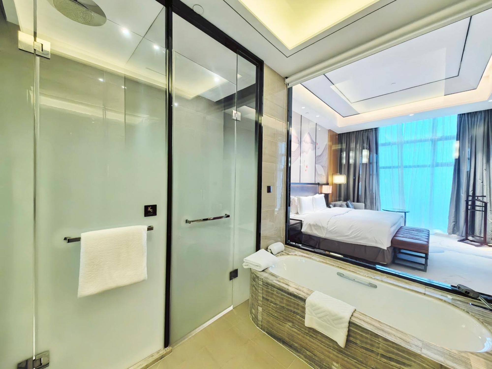 Doubletree By Hilton Ningbo Beilun Hotel Ngoại thất bức ảnh